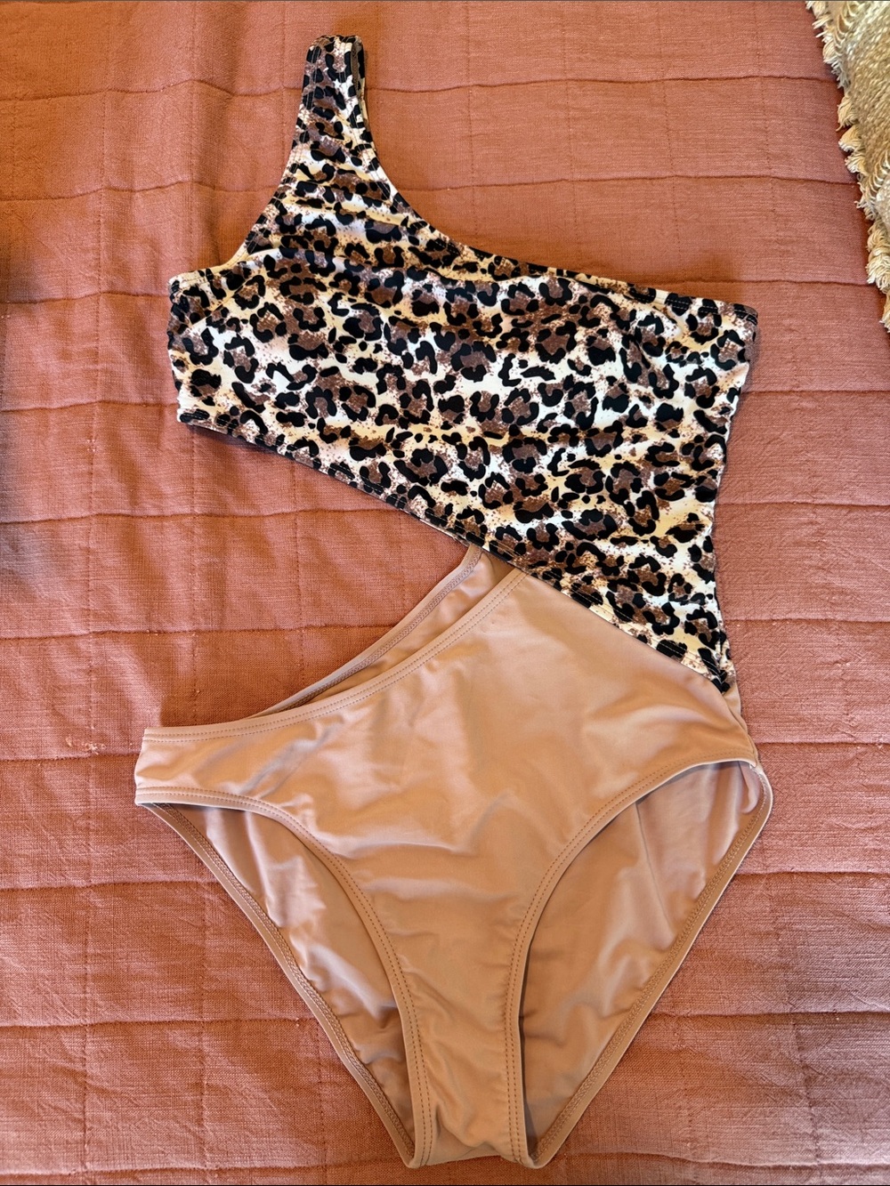 One-Shoulder Leopard Print Swimsuit